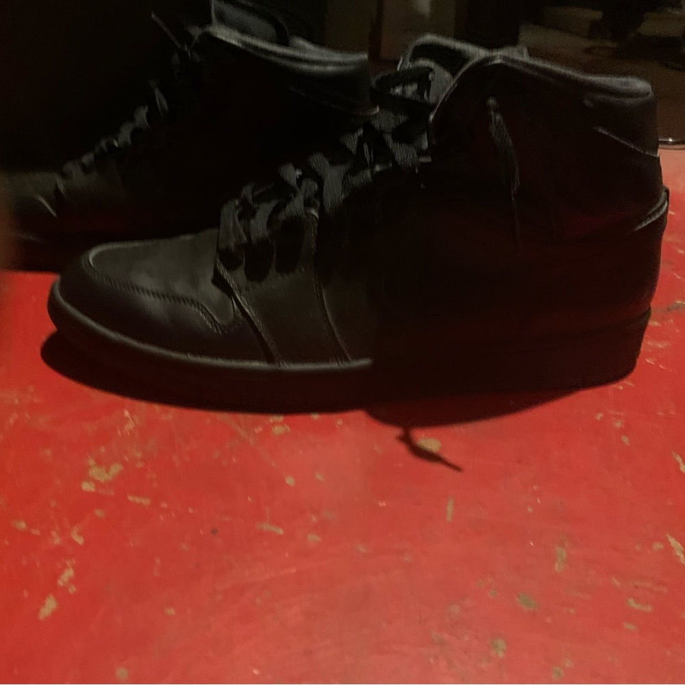 Size 11 Men’s Nike